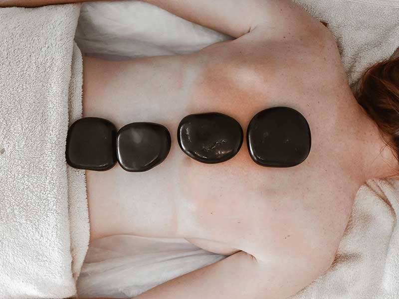 Massagem Pedras Quentes Massagem Pedras Quentes